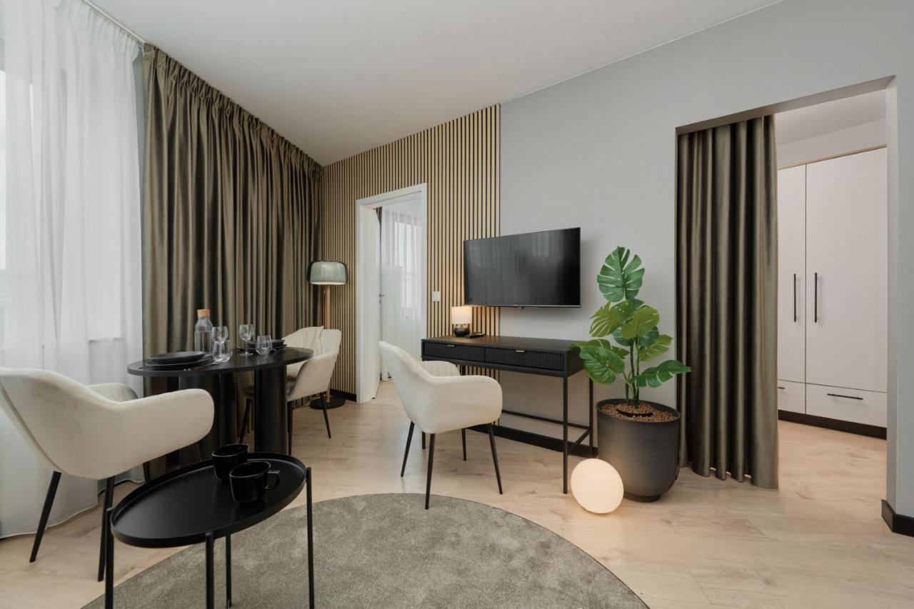 Wroclavia Apartments Dyrekcyjna By Noclegi Renters วรอตซวาฟ ภายนอก รูปภาพ