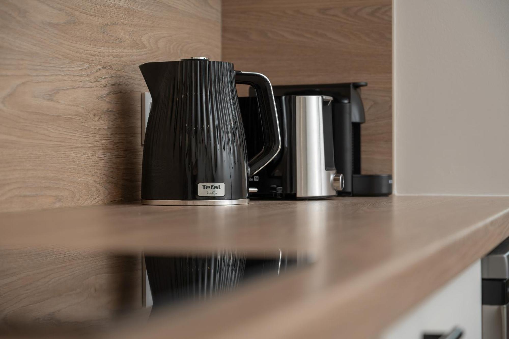 Wroclavia Apartments Dyrekcyjna By Noclegi Renters วรอตซวาฟ ภายนอก รูปภาพ